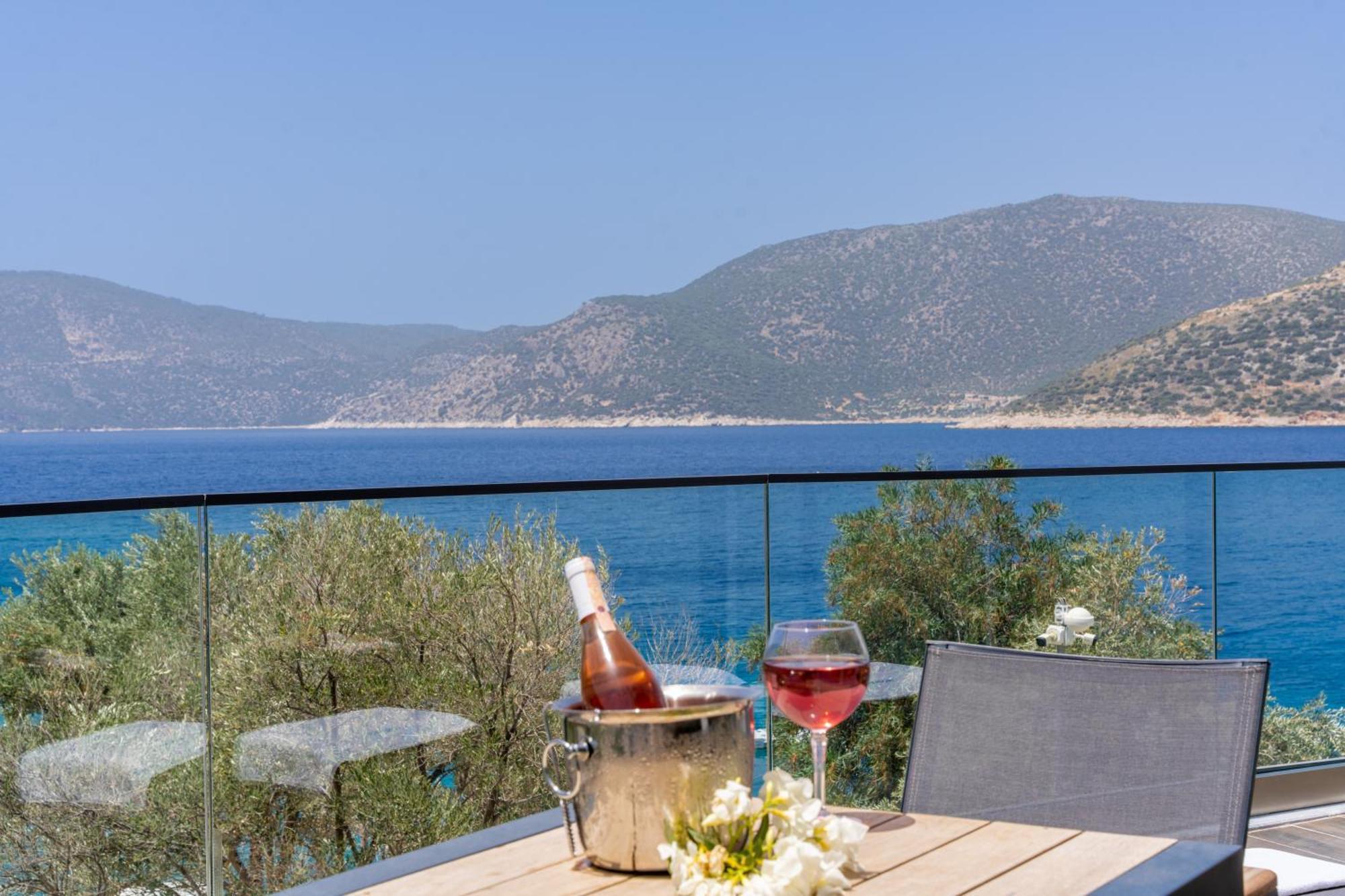 Kalkan Beach Park Hotel Kas Bagian luar foto