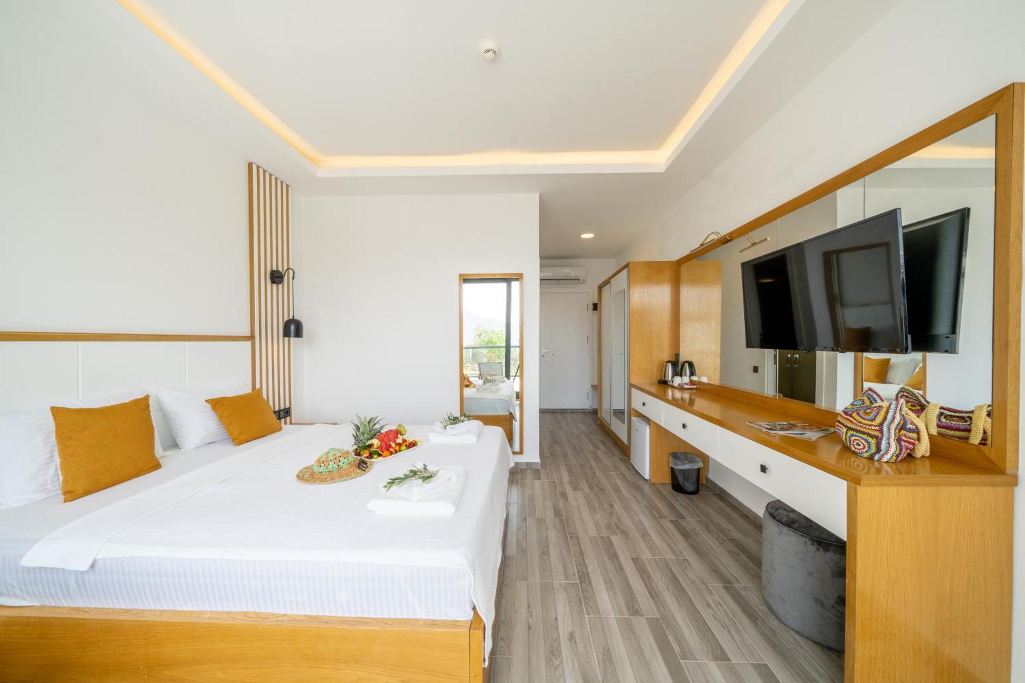 Kalkan Beach Park Hotel Kas Bagian luar foto