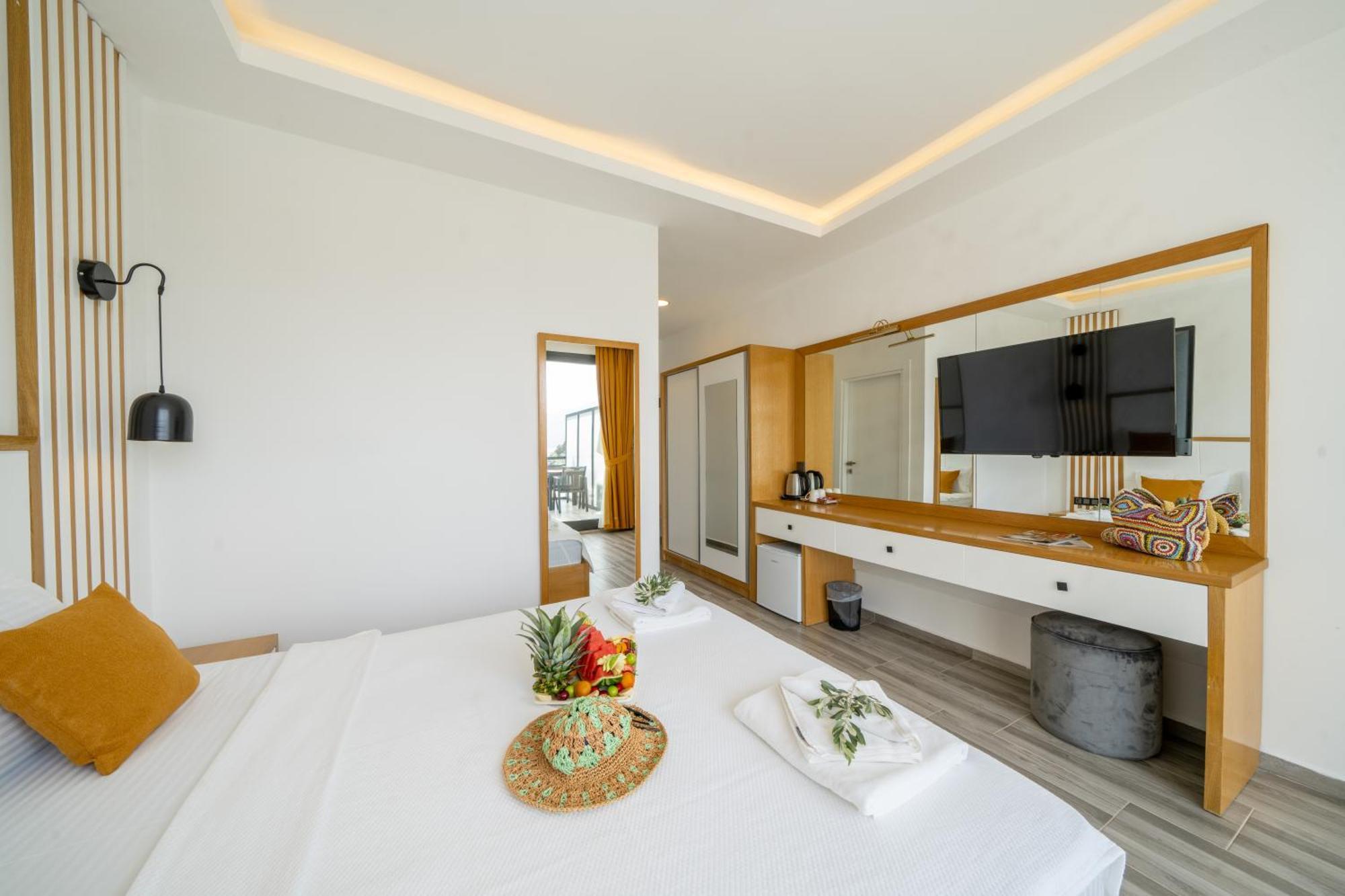 Kalkan Beach Park Hotel Kas Bagian luar foto