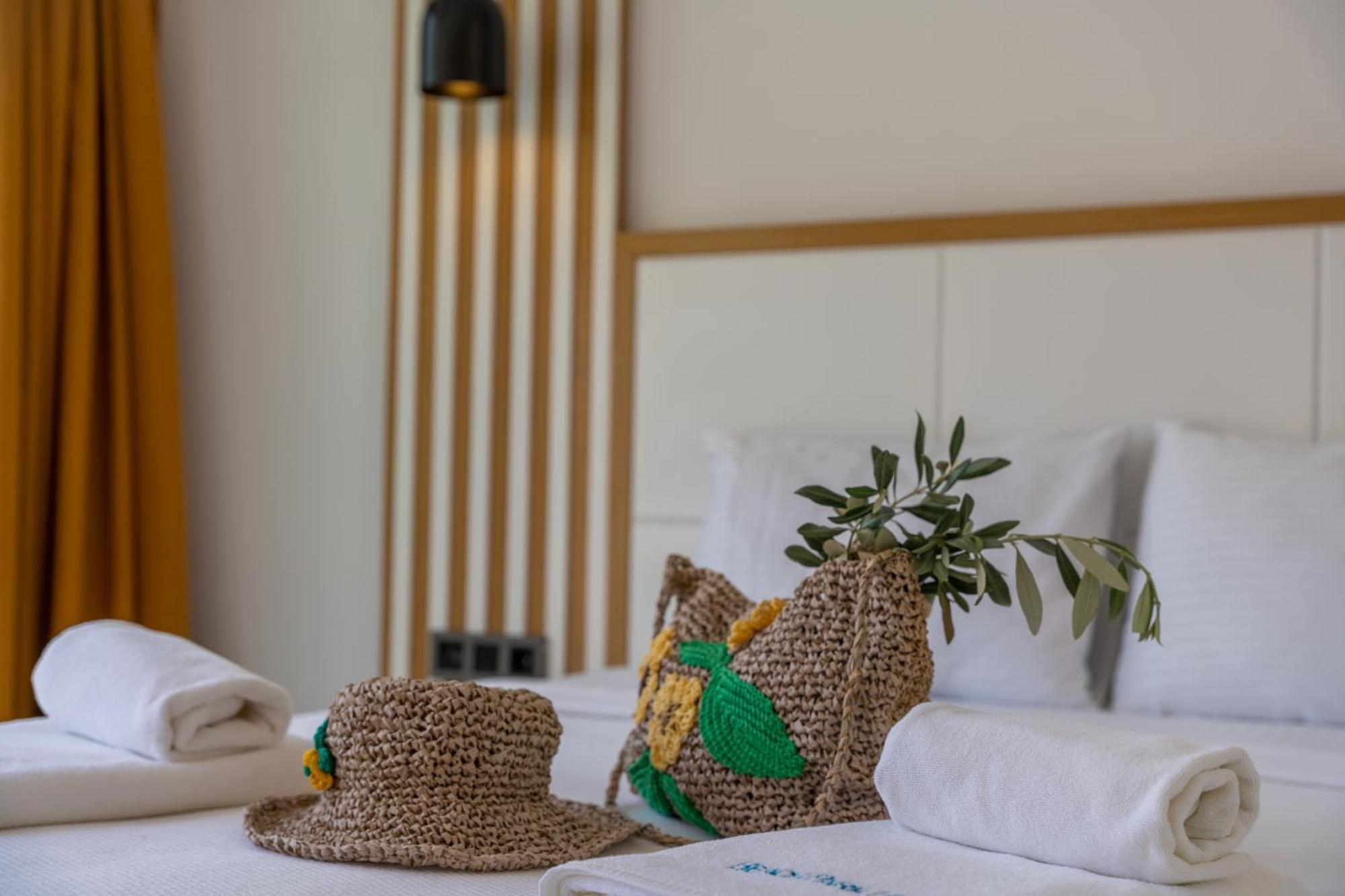 Kalkan Beach Park Hotel Kas Bagian luar foto